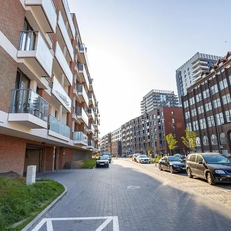 Smart Loqum Nowy Apartament - Walowa 40 *